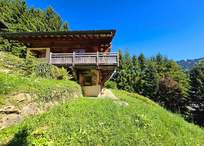 Near Centre Of Chalet *