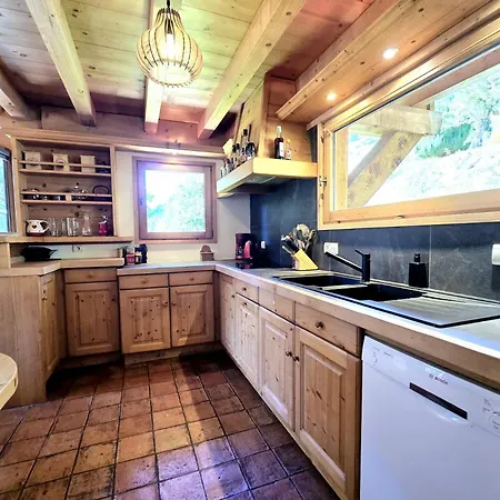 Horská chata Near Centre Of *